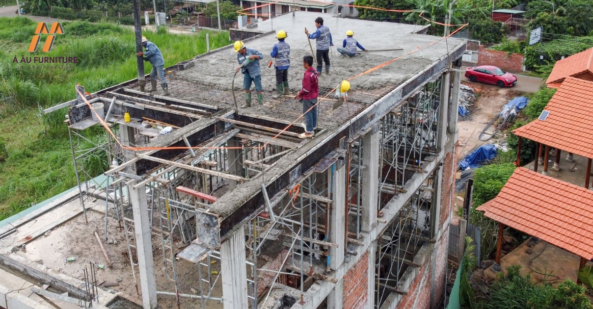 cất nóc nhà